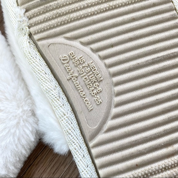 Dearfoam Size 7/8 I DO 💍 White Fuzzy Slippers with Rhinestone - Picture 7 of 8